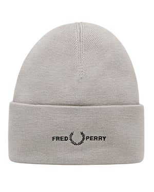 Fred Perry Beanie mit grafischem Logo in Betongrau