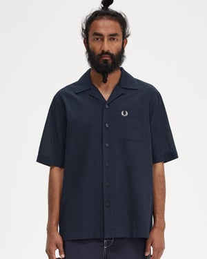 Fred Perry Herren Leichtgewicht Textur Reverskragen Kurzarmhemd