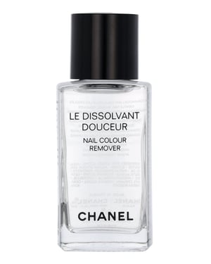 Chanel Dissolvant Doux Nail Colour Remover.