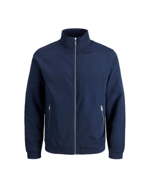 Herrenjacke der Marke Jack & Jones. Die Jacke ist aus hochwertigem Polyester gefertigt. Marke: Jack & JonesModellname: Jje Rush Harrington BomberKategorie: HerrenjackeMaterialien: PolyesterFarbe: blau