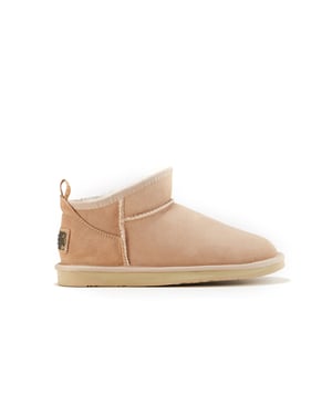 Cosy Ultra Short Sand