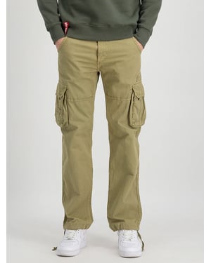 Herren Alpha Industries Jet Pant in Oliv