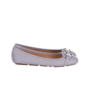 Michael Kors Fulton Mokassin Ballerinas aus pastellblauem Leder