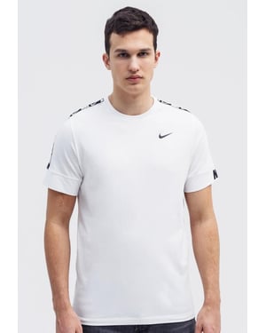Nike Herren Repeat T Shirt in weiß
