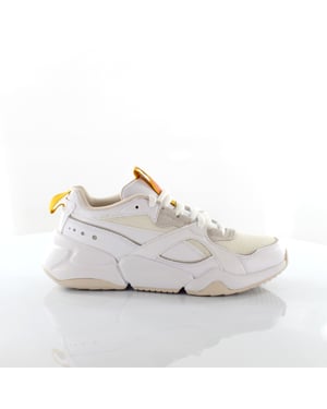 Puma Nova 2 Frauen weiße Trainer