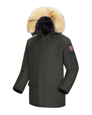 Subprime-Parka für Männer. Der Parka besteht aus hochwertigem Polyester und hat ein warmes Innenfutter. Er ist ideal für die kalten Wintermonate. Der Pelzkragen besteht aus Kunstpelz und ist abnehmbar.