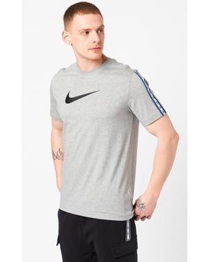 Nike Sportswear Repeat T-Shirt Club in Grau
