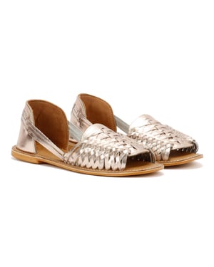 Tower London Hurache Damensandalen mit Metallic-Finish - Gold