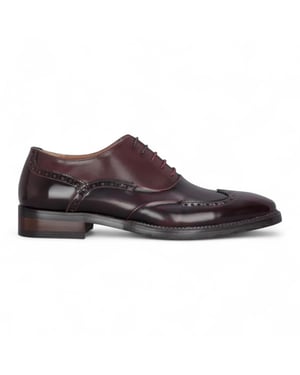 Justin Reess Herren-Brogue-Schuhe aus Lackleder in Weinrot - Harry