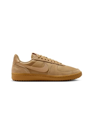 NIKE FELDGENERAL