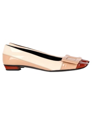 Roger Vivier Belle Vivier Ballerinas mit Schnalle aus beigem Lackleder