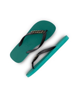 Goldene kleine Flip-Flops, Waldgrün