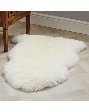 Echter elfenbeinfarbener Schaffell-Teppich, seidig, natürlich, weich und flauschig, echte Wolle
