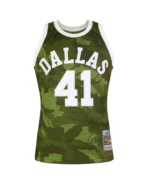 Mitchell & Ness NBA Dallas Mavericks 41 Nowitzki Swingman Trikot