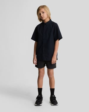 Lyle & Scott Jungen Badeshorts, einfarbig, Schwarz