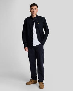 Lyle & Scott Cargohose mit Taschen – Marineblau