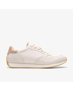 Teirra Run Off-White Turnschuhe