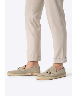 Wittchen Herren-Loafer aus beigefarbenem Wildleder mit Quaste