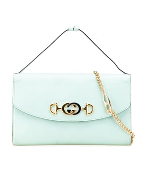 Zumi Schultertasche mit Logo-Hardware