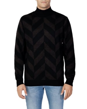 Chevron-Mockneck-Pullover