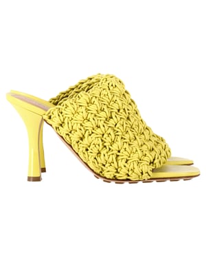 Bottega Veneta Crochet Heeled Mules aus gelbem Nappa-Kalbsleder