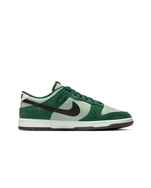 Nike Dunk Low Retro SE