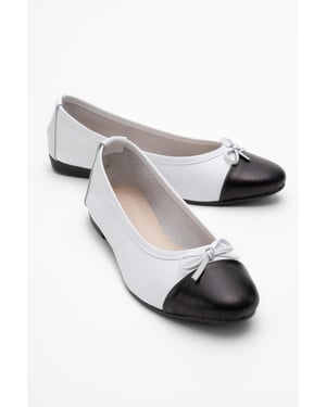Rayne Cap Zehenpartie Leder Ballerinas Damen