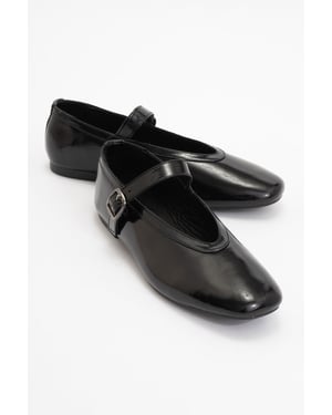 Matilda Leder Mary Jane Flache Schuhe