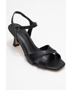 Melin Cross Riemen Stiletto Sandale