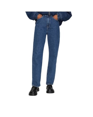 Hoch geschnittene Jeans im klassischen Schnitt