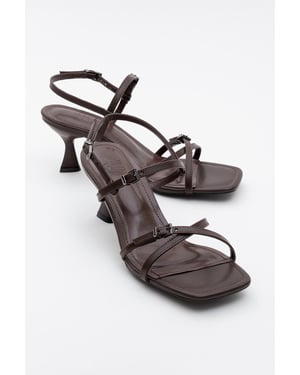 Nebel Mit Riemchen Stiletto Sandale