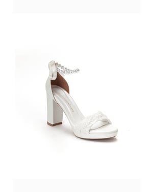 Delphina Pearl Bridal Absatz