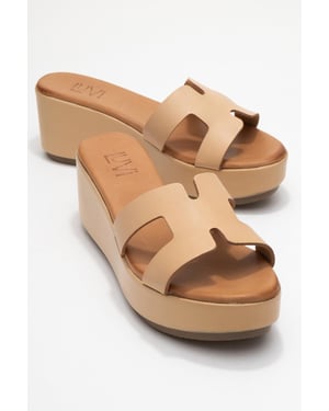Lia Leder Plateau Sandale (Women)