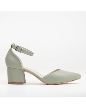 Marcelle Pumps mit niedrigem Blockabsatz