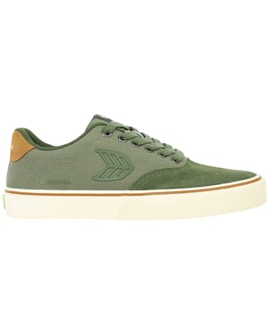 Cariuma Naioca Pro Unisex Grüne Plimsolls