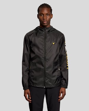 Sportliche leichte Trainingsjacke