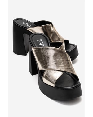 Essenza Leder-Sandale mit Plateausohle und Blockabsatz