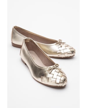 Nopos Leder Cap-Toe Ballerina