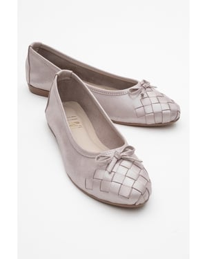 Nopos Leder Cap-Toe Ballerina