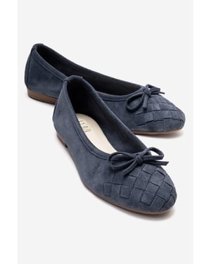 Nopos Leder Cap-Toe Ballerina