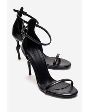 Yelena Pumps mit Knöchelriemen und Stilettoabsatz