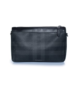 Burberry, Taschen im Karomuster aus Canvas