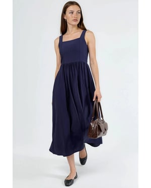 Schwingendes Midi-Kleid mit quadratischem Kragen