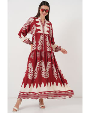 Gemustertes V-Ausschnitt-Maxi-Kleid mit Knopfschluss