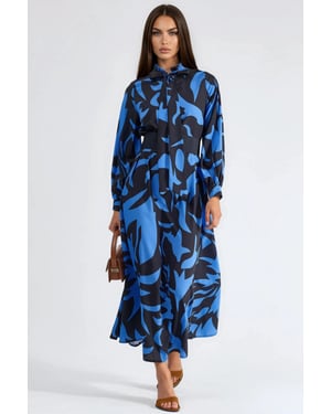 Gürteldetailliertes Maxikleid