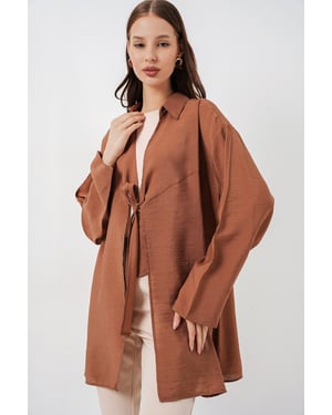 Kimono mit langen Ärmeln und Bindeband