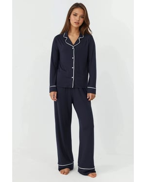 Lässig geschnittenes Langarm-Pyjama-Set mit extra weichem Griff und Hemdkragen