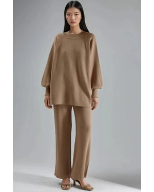 Lässiges Strick-Set mit Pullover und Hose
