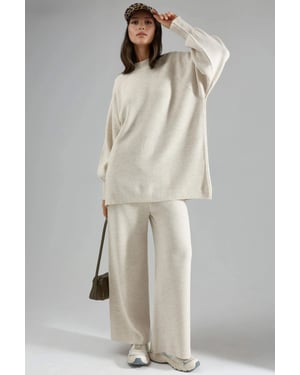 Lockere Passform Pullover- und Hosen-Strick-Set