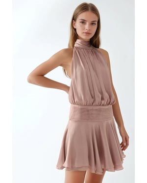 Strukturiertes Rollkragen-Minikleid
